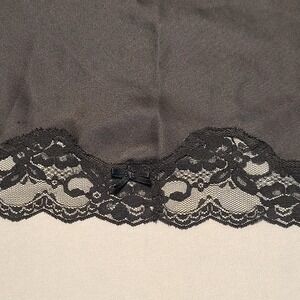 Maidenform Half Slip Womens Large Black Vintage Lace Trim Bow 81610-27 USA Made